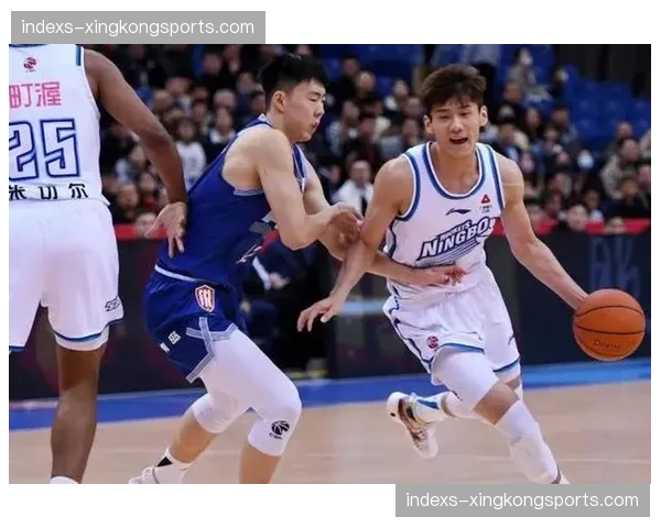 宁波町渥阿尔斯兰组织串联 本土控卫在双外援体系中的角色定位